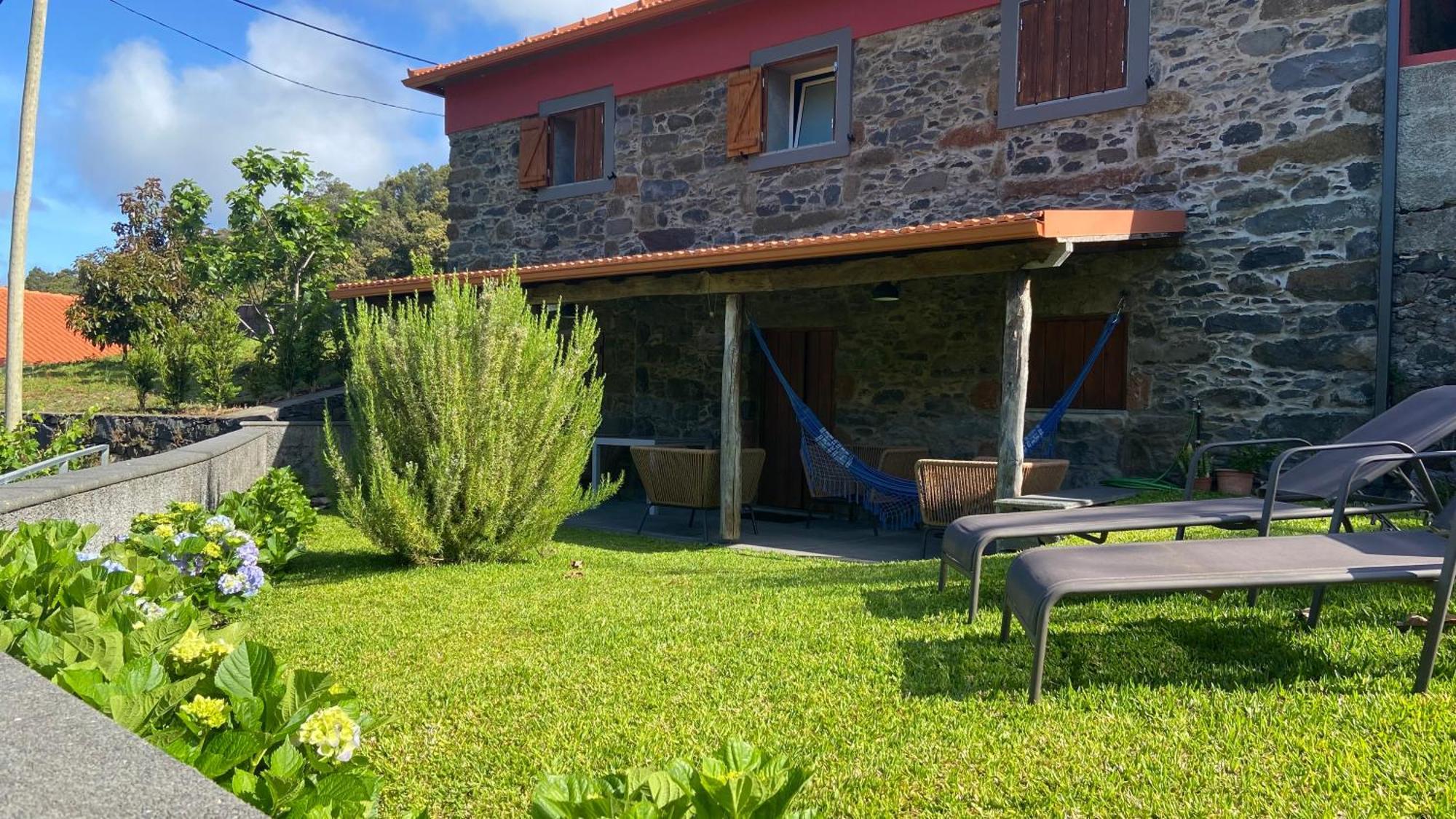 São Vicente Madeira Bird House - House In The Mountains With Gardenヴィラ エクステリア 写真